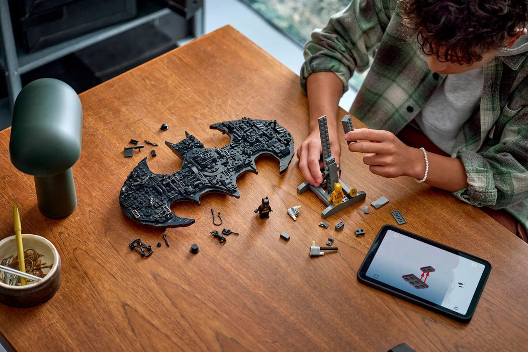 LEGO BATMAN 76330 Логото на Батман