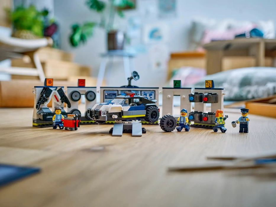 LEGO CITY 60457 Поръчков гараж за полицейски коли