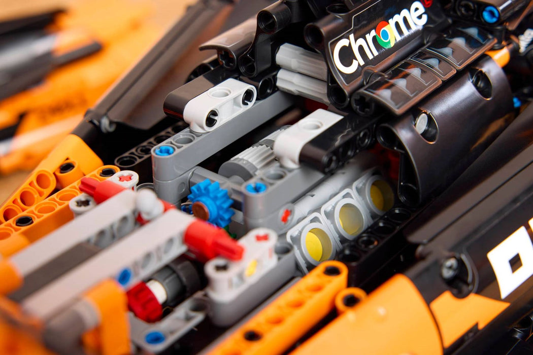 LEGO TECHNIC 42228 McLaren MCL39 F1 кола