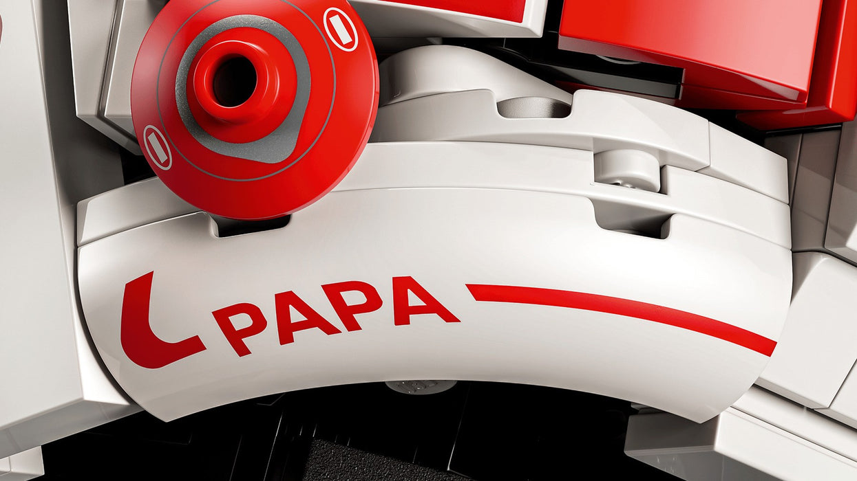 LEGO EDITIONS 43014 Каска на Scuderia Ferrari HP Шарл Леклер