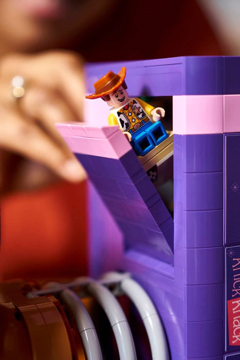LEGO DISNEY 43301 Играта на играчките: Държачи за книги за кучета Slinky