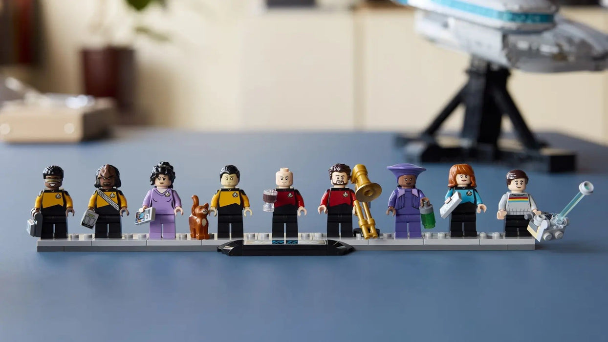 LEGO ICONS 10356 Стар Трек: USS Ентърпрайз NCC-1701-D