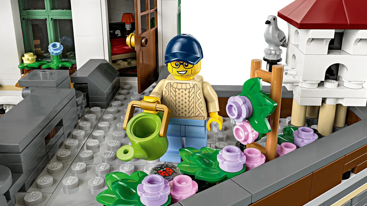 LEGO ICONS 11371 Търговска улица