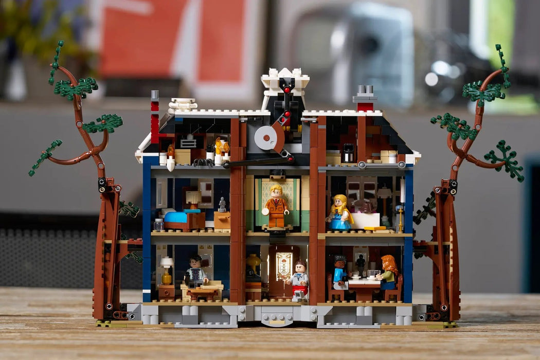 LEGO ICONS 11370 Stranger Things: Къщата на Крийл
