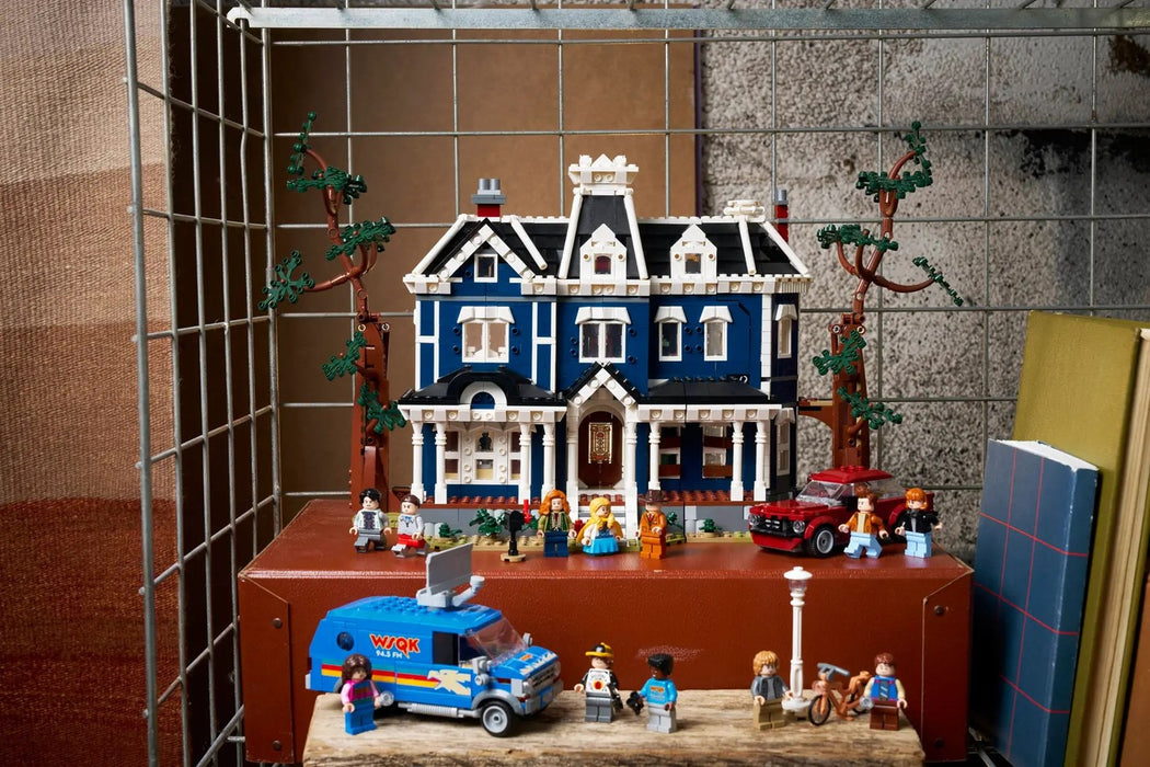 LEGO ICONS 11370 Stranger Things: Къщата на Крийл