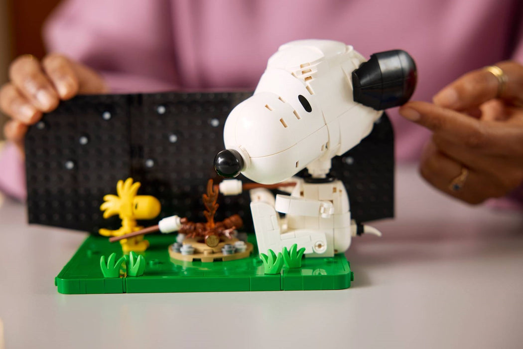 LEGO IDEAS 21368 Фъстъци: Кучешката къщичка на Снупи