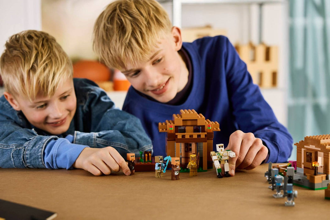 LEGO MINECRAFT 21596 Атака на село Евокър