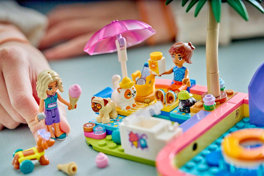 LEGO FRIENDS 42676 Забавен ден във водния парк