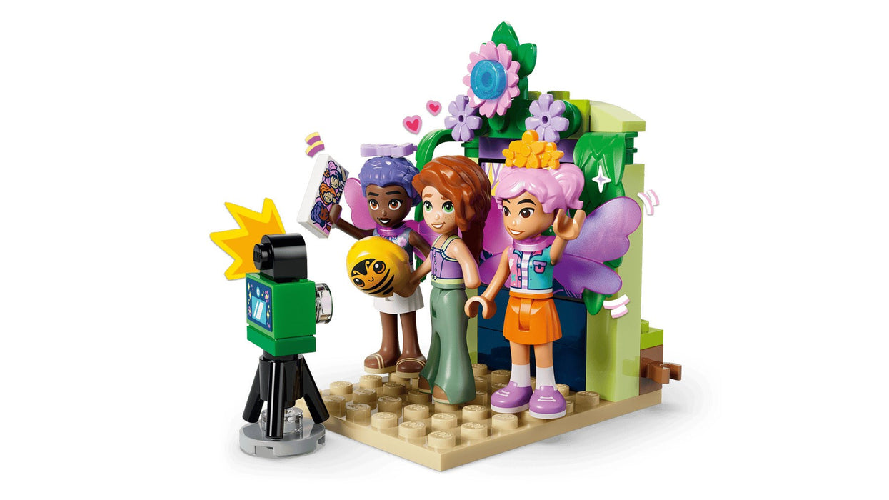 LEGO FRIENDS 42702 - Въртящо се цвете и фея - Въртележка с чаена чаша