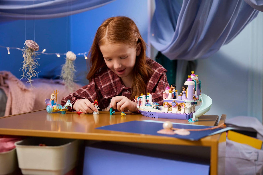 LEGO DISNEY 43299 Кралската сватбена лодка на Ариел