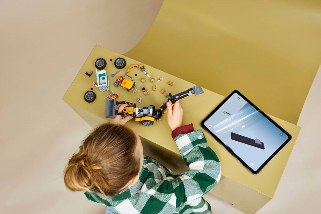 LEGO CITY 60480 Жълт багер-товарач