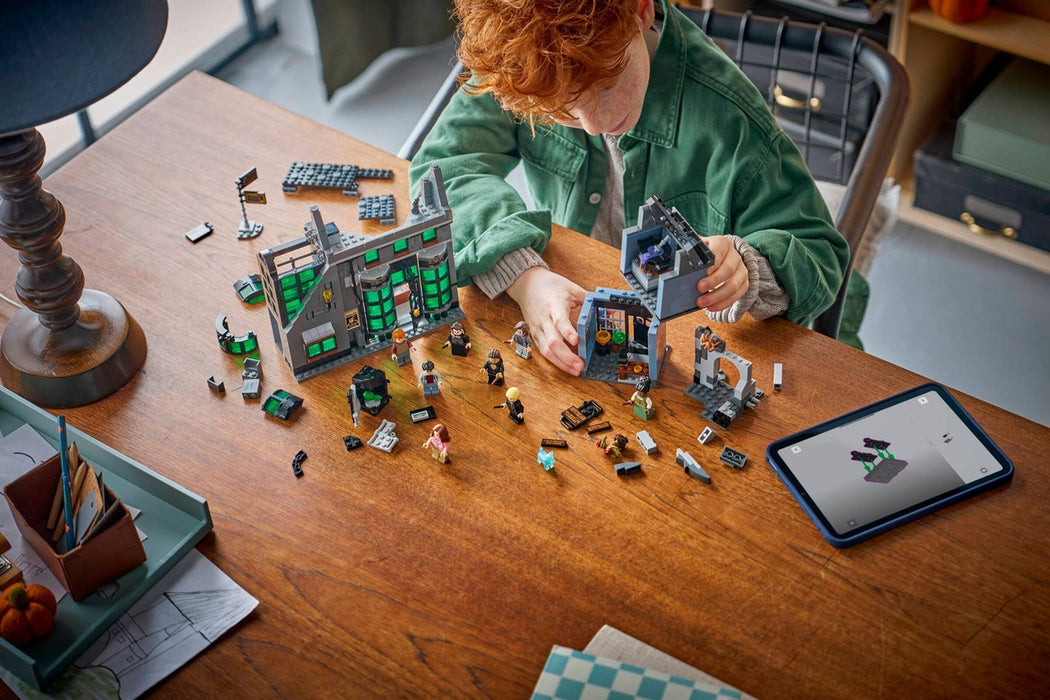 LEGO HARRY POTTER 76471 Магазини за магьосници в уличката Knockturn Alley