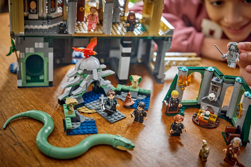 LEGO Хари Потър 76473 - Замък Хогуорт: Wschodnie Skrzydło