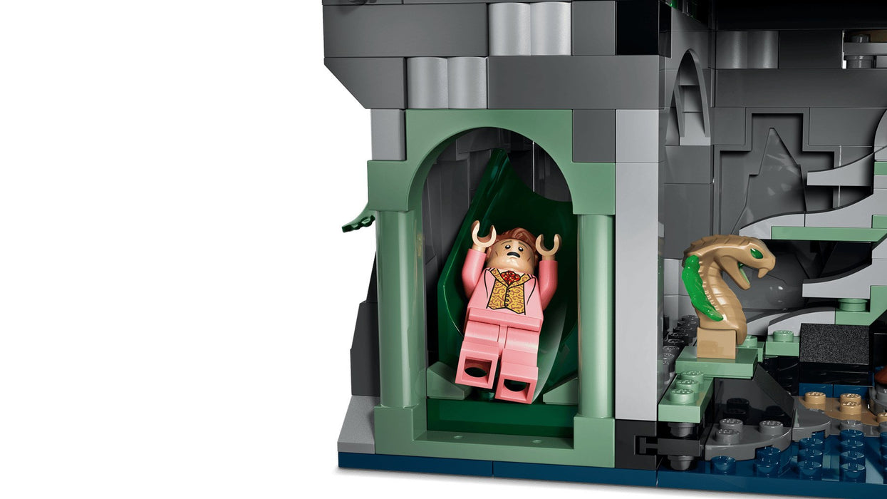LEGO Хари Потър 76473 - Замък Хогуорт: Wschodnie Skrzydło