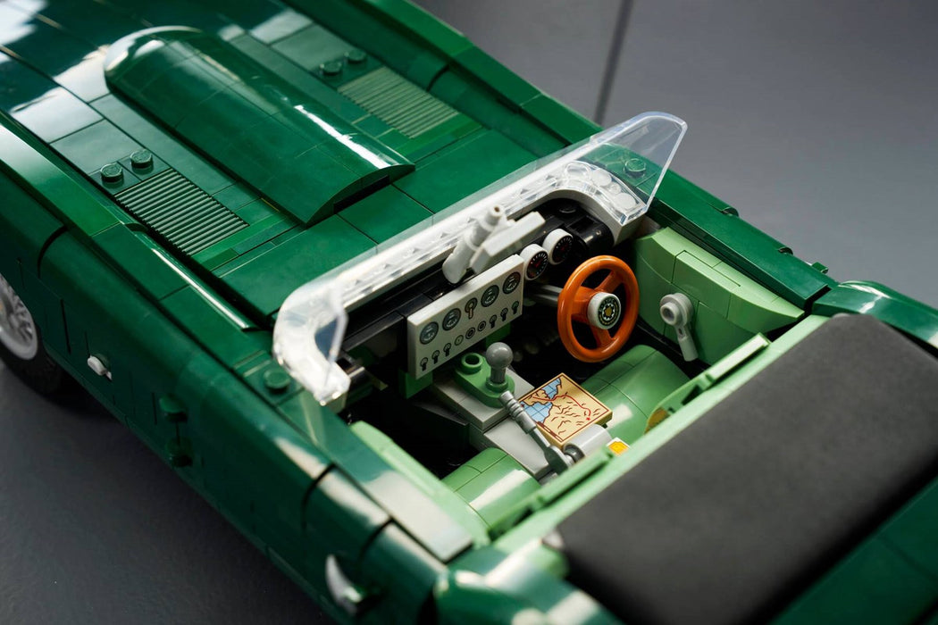 LEGO ICONS 11381 Ягуар E-Type