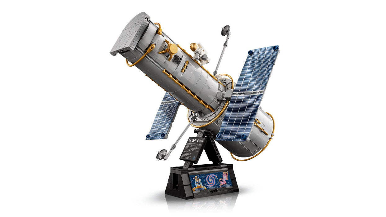 LEGO ICONS 11382 Космически телескоп Хъбъл