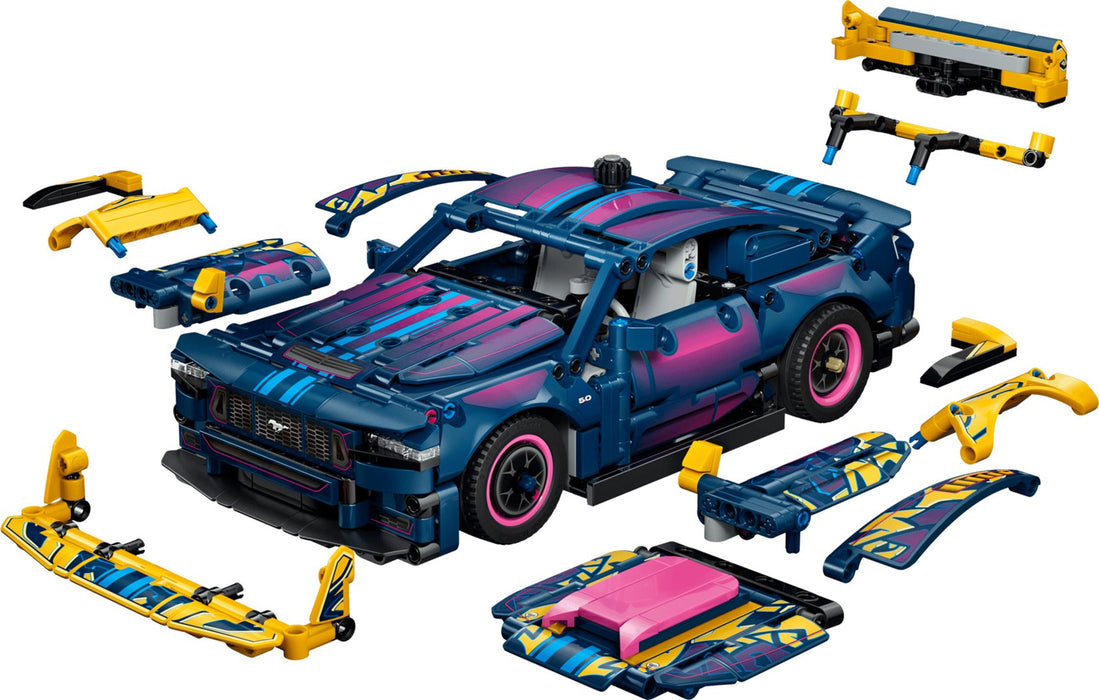 LEGO TECHNIC 42236 Персонализиран гараж Ford Mustang GT