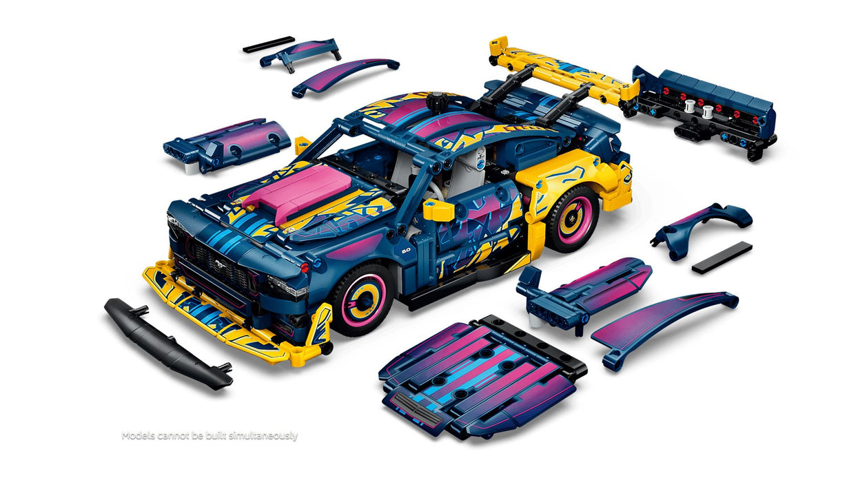 LEGO TECHNIC 42236 Персонализиран гараж Ford Mustang GT