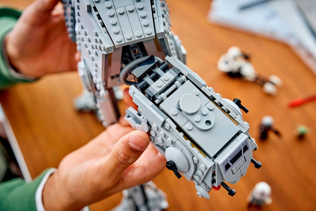 LEGO STAR WARS 75454 Имперски остатък AT-AT с INT-4