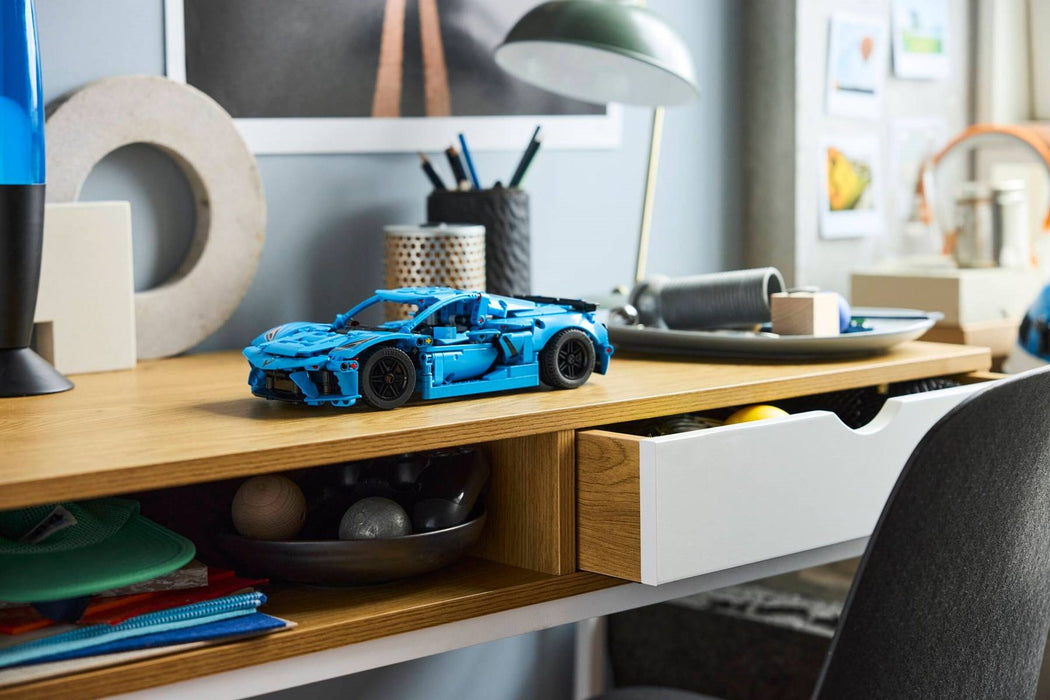 LEGO TECHNIC 42217 Шевролет Корвет Стингрей