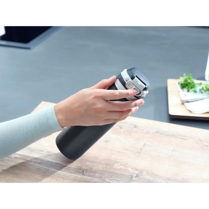 Leifheit 03271 чаша за пътуване 600 ml черна неръждаема