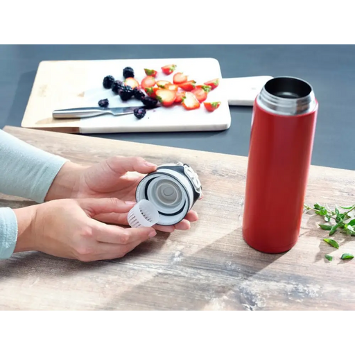 Leifheit 03273 чаша за пътуване 600 ml черна червена