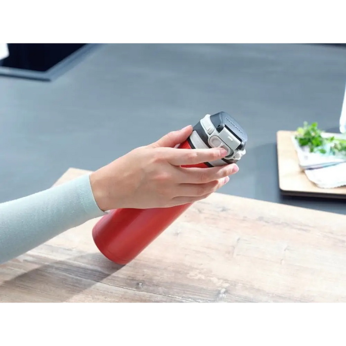 Leifheit 03273 чаша за пътуване 600 ml черна червена