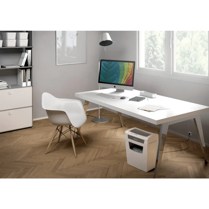 Leitz IQ Home Office P-4 шредер за хартия Particle-cut