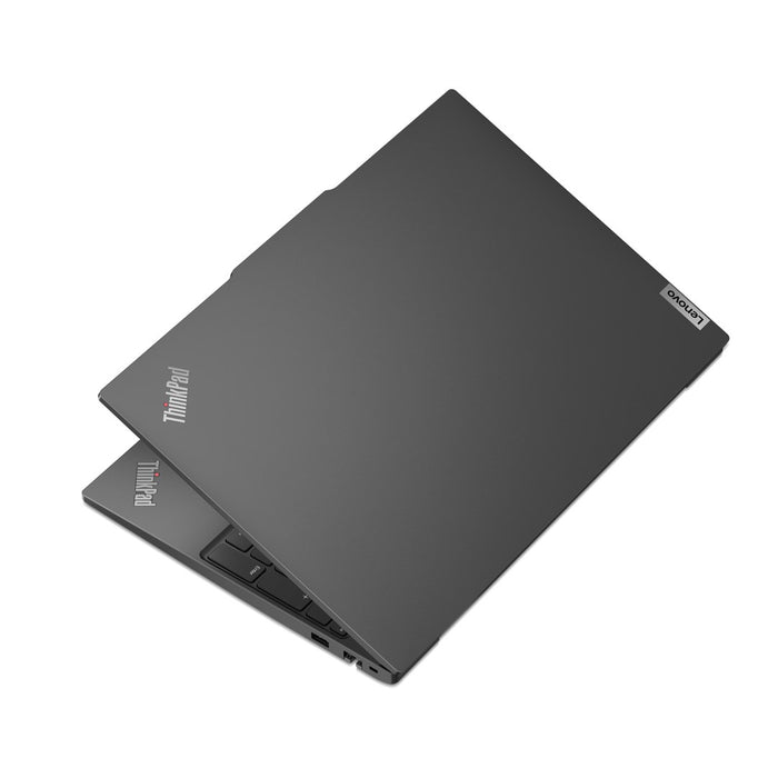 Lenovo ThinkPad E16 AMD Ryzen™ 7 7735U лаптоп 40.6 см (16") сензорен екран WUXGA 16 GB DDR5-SDRAM 1 TB SSD Wi-Fi 6 (802.11ax) Windows 11 Pro американски английски черен Нов преопакован/преопакован