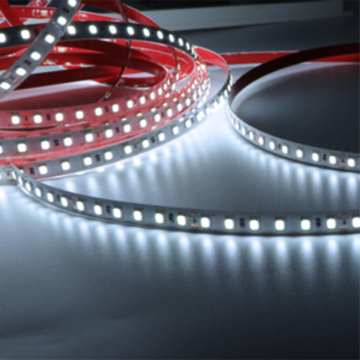 LED ЛЕНТА 2835 24V DC 9.6W 6000K IP68