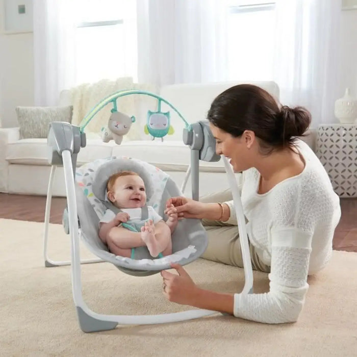 Люлеещ се стол Ingenuity Comfort 2 Go ™ Compact Swing