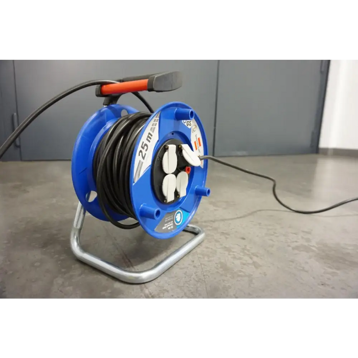 МАКАРА GARANT 25М КАБЕЛ 4 ГНЕЗДА