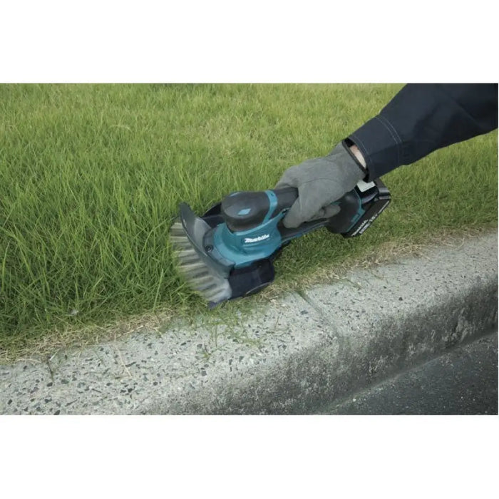 Makita DUM604ZX акумулаторна ножица за трева 16 cm 18 V