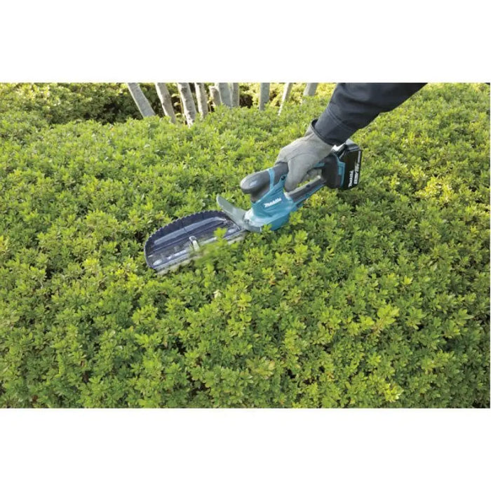 Makita DUM604ZX акумулаторна ножица за трева 16 cm 18 V