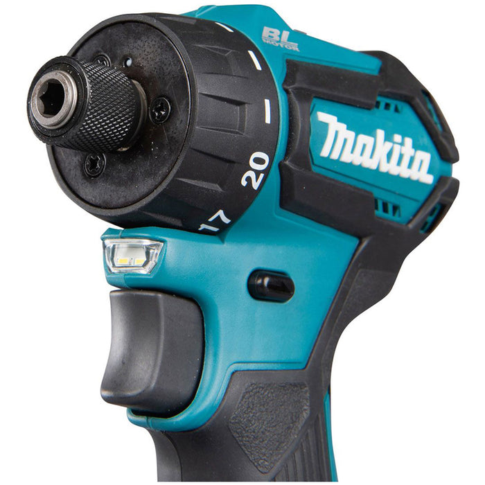 АКУМУЛАТОРЕН БЕЗЧЕТКОВ ВИНТОВЕРТ MAKITA DDF083Z 40.00 nm