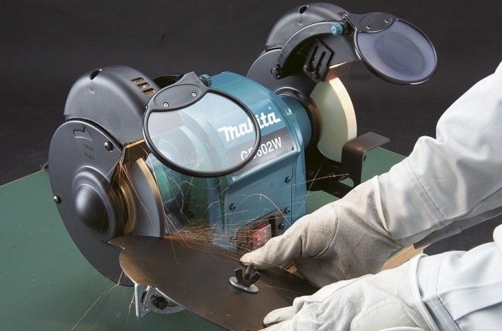 Двоен шмиргел Makita - GB602W, 250W