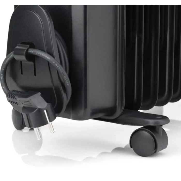 Маслен радиатор Black + Decker BXRA2000E