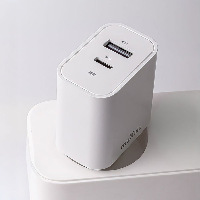 Зарядно за стена Maxlife – MXTC-06-20AC, 20W, USB-C/Lightning, бяло