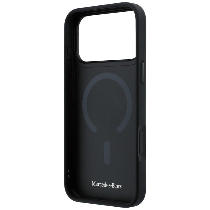 Кожен калъф Mercedes с кръстосани линии MagSafe за iPhone 17 Pro Max - черен