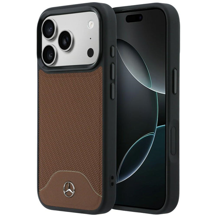 Кожен калъф Mercedes с дървен ефект и извивка MagSafe за iPhone 17 Pro - кафяв