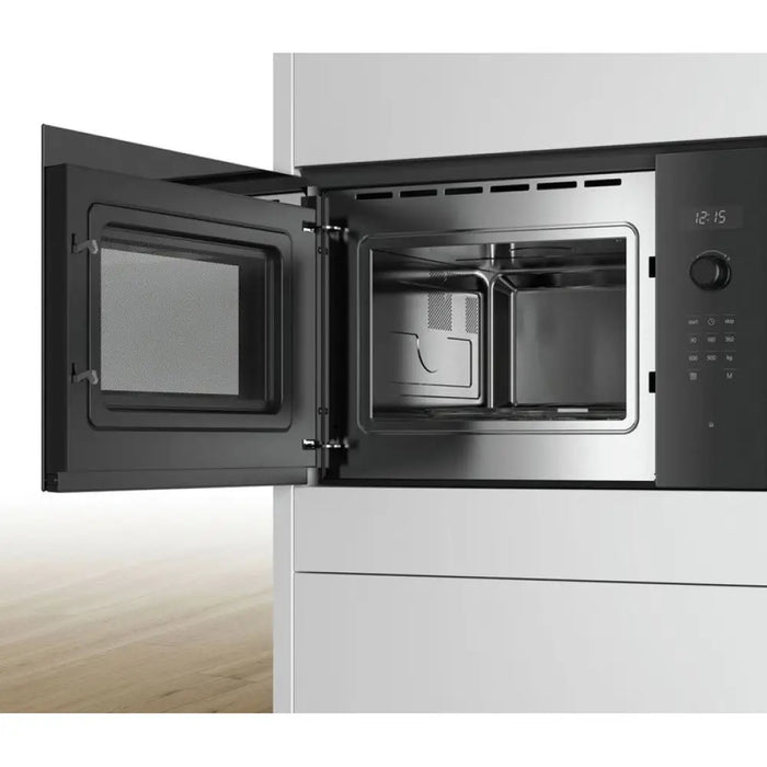 Микровълновa за вграждане BOSCH BFL554MB0