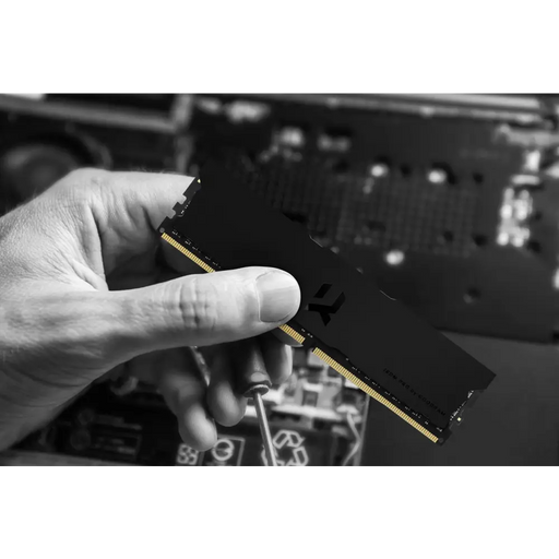 Модул памет Goodram IRDM PRO 16 GB 1 x 16 GB DDR4 3600 MHz