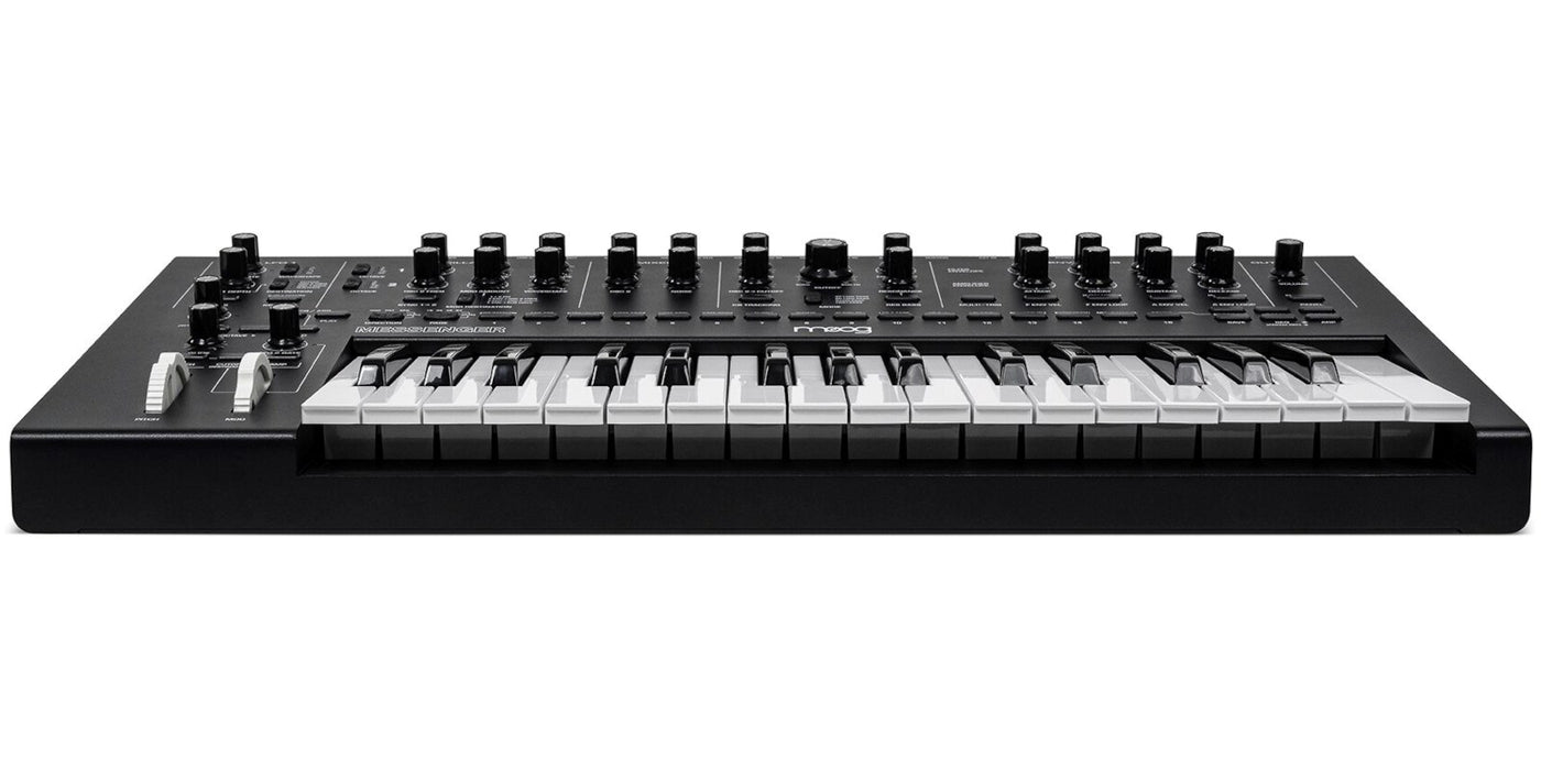 MOOG Messenger - монофоничен аналогов клавирен синтезатор