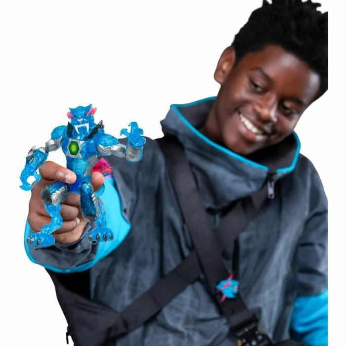Съчленена Фигура Moose Toys Stealth Panther 13 cm