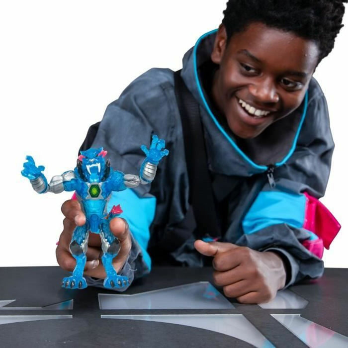 Съчленена Фигура Moose Toys Stealth Panther 13 cm