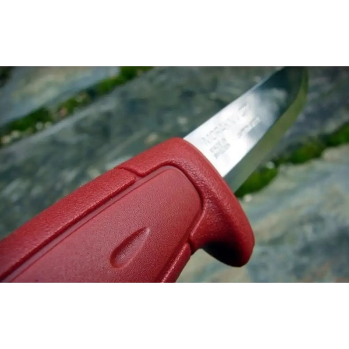 Morakniv BASIC нож 511 - Carbon Steel - Red