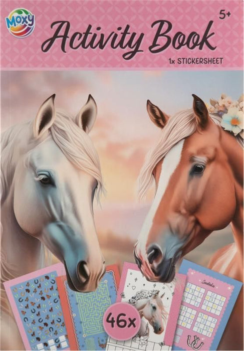 Занимателна книжка със стикери Moxy - Коне