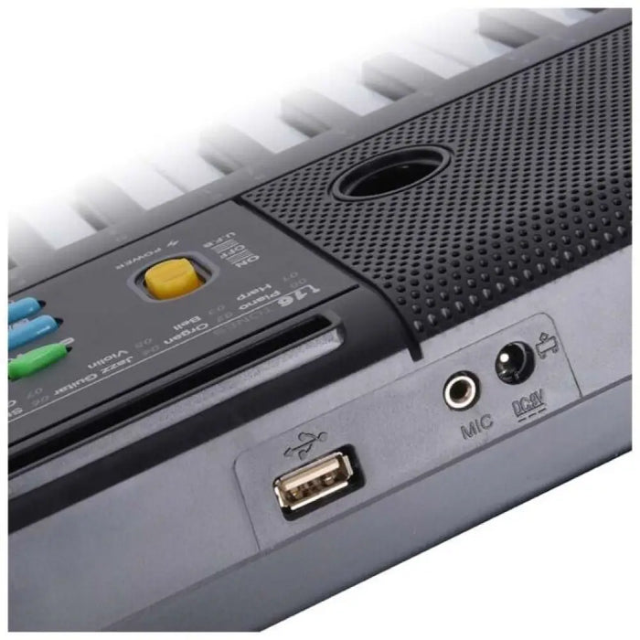 MQ 605 UFB - клавиатура с микрофон за обучение на игра