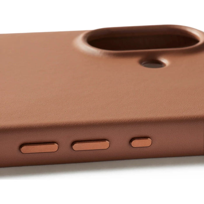 Mujjo кожен калъф MagSafe за iPhone 17 кафяв
