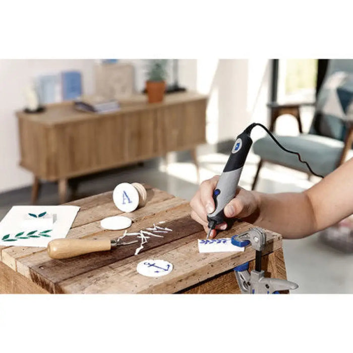 МУЛТИФУНКЦИОНАЛЕН ИНСТРУМЕНТ DREMEL STYLO +
